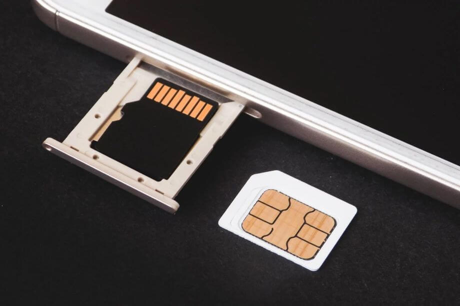 retirez puis insérer la carte sim