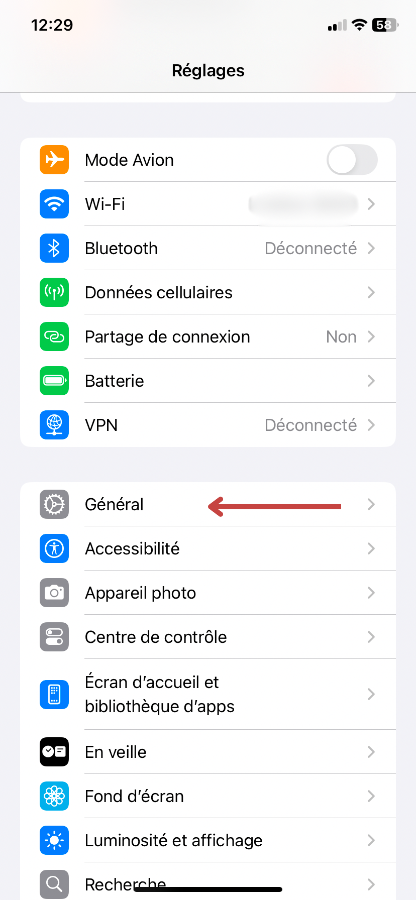 Puis, consultez « Réinitialiser », dans la rubrique « Général », dans « Paramètres » afin de réinitialiser la localisation et la confidentialité.