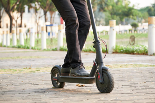 Pourquoi ma trottinette électrique ralentit-elle