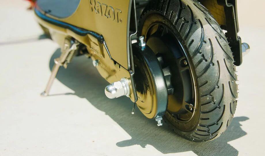 la razor e300 moteur de 250w