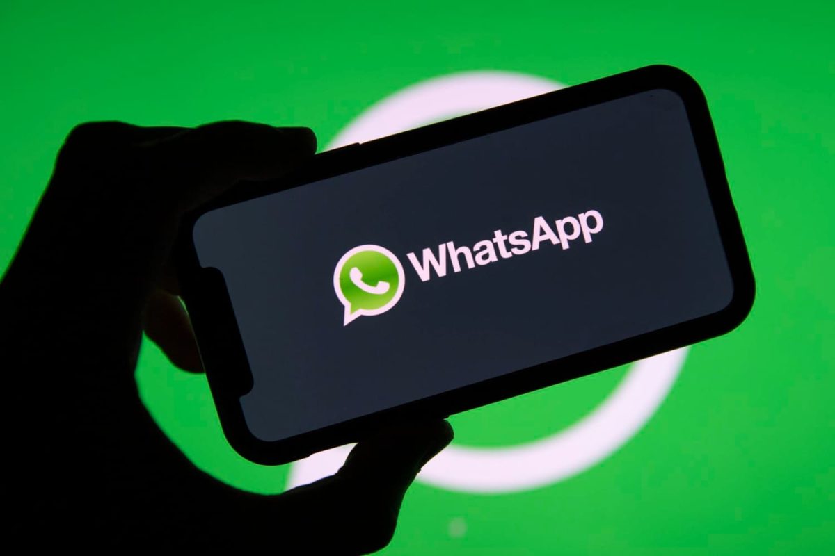 Comment autoriser WhatsApp à accéder à mes contacts