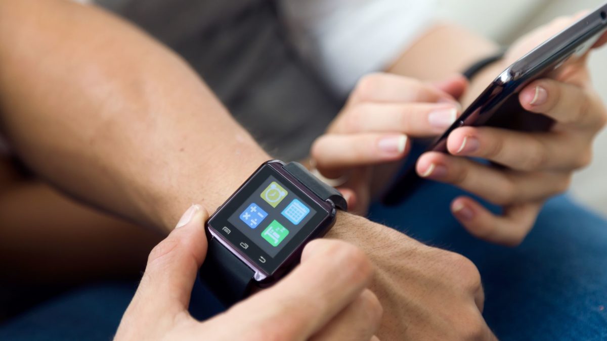 Comment connecter une smartwatch avec un smartphone